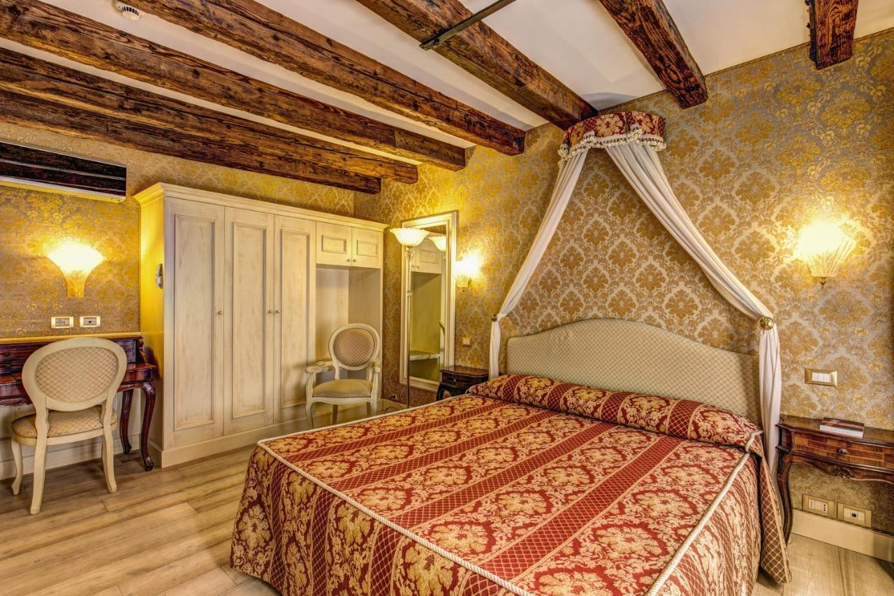 San Marco - Le Isole - Corte Coppo - Locande Venedig Exteriör bild